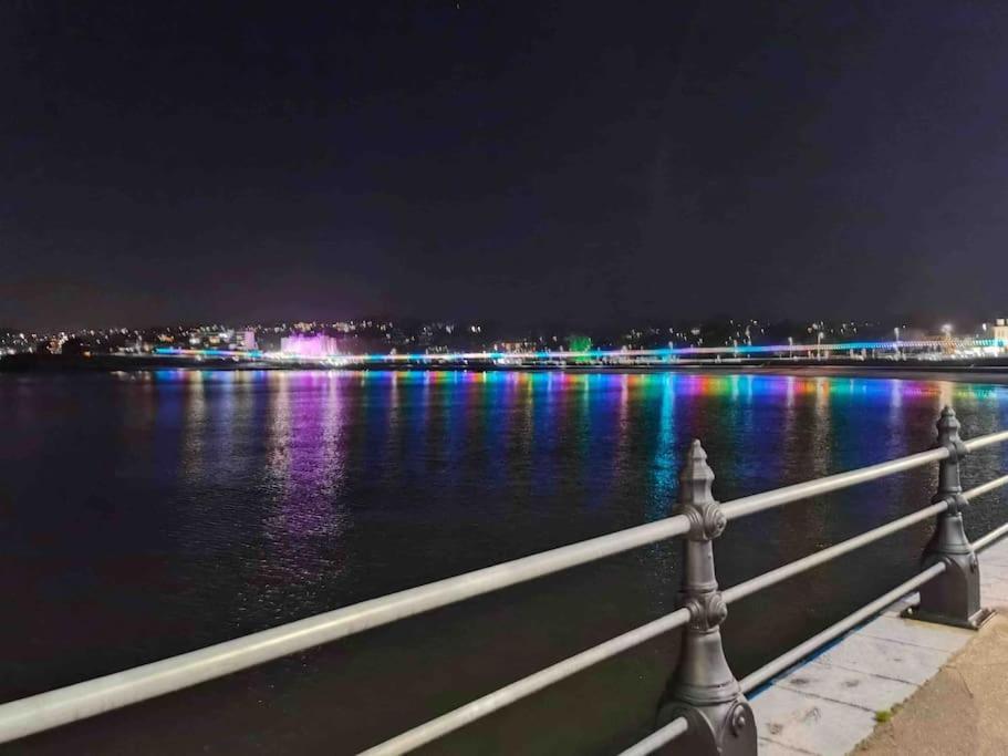 Lovely Two Bedroom Apartment, With Private Garden! Torquay Dış mekan fotoğraf